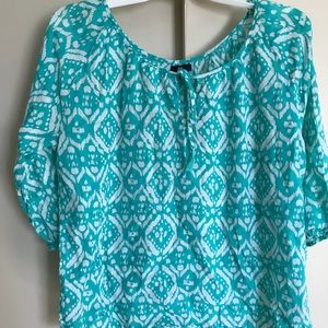 🌸🌴Floral Gap Blouse size Medium
